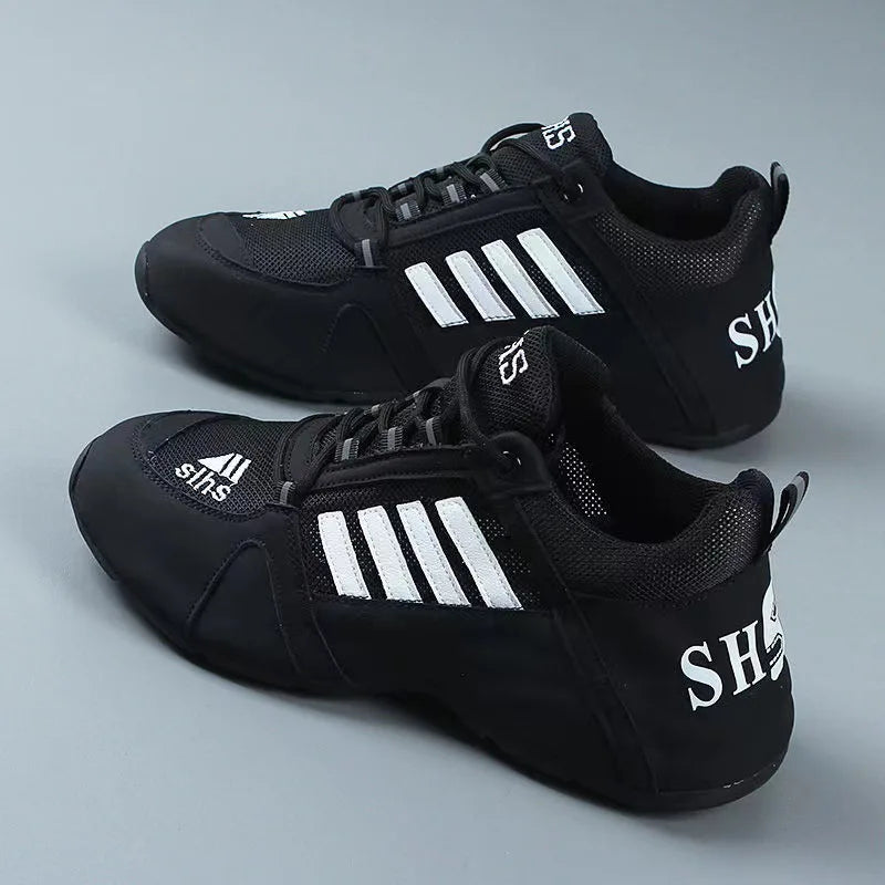 Hollow Men’s Casual Sneakers – Breathable & Lightweight Running Shoes